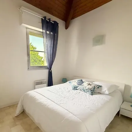 Duplex - Beaches And Center Within Walking Distance - Private Garage Appartement