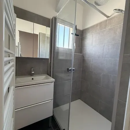 Appartement Duplex - Beaches And Center Within Walking Distance - Private Garage